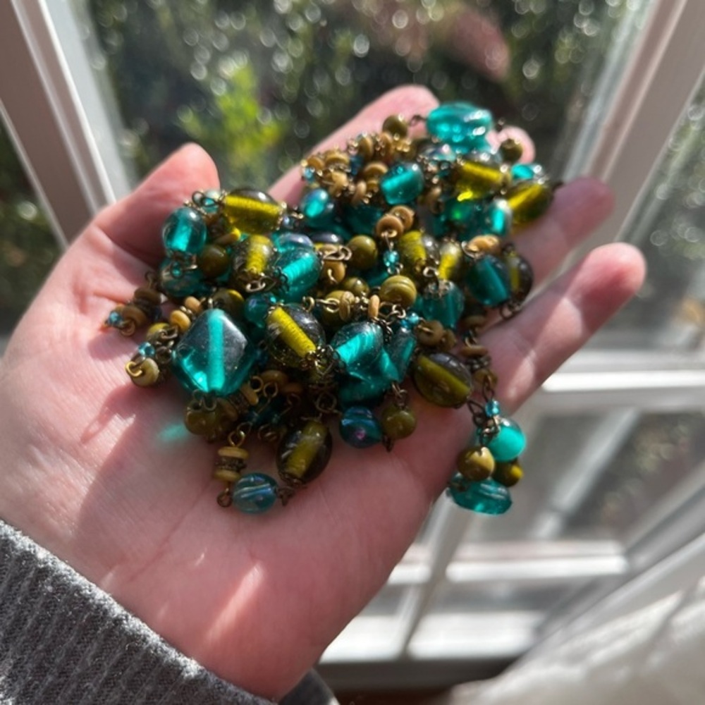 Elegant green and Gold Beaded Necklace vintage glass long